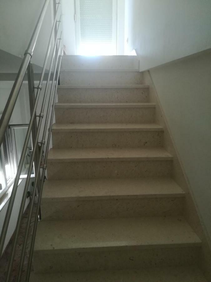 Apartman Daria Apartment โตรกีร์ ภายนอก รูปภาพ